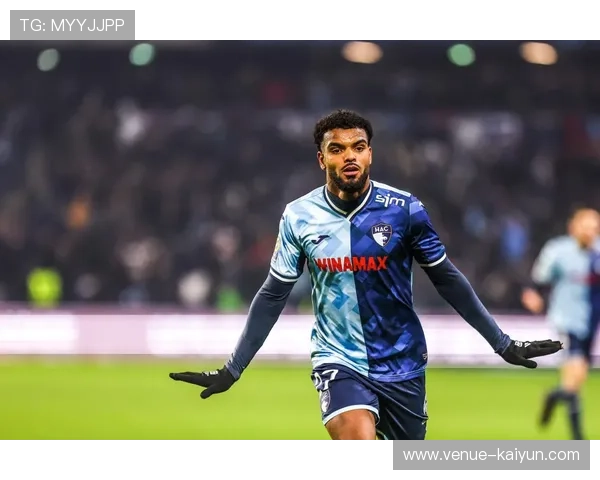 洛里昂俱乐部新赛季引援布局与战术升级最新动态解析全面观察与前景展望 洛里昂俱乐部新赛季引援布局与战术升级最新动态解析全面观察与前景展望