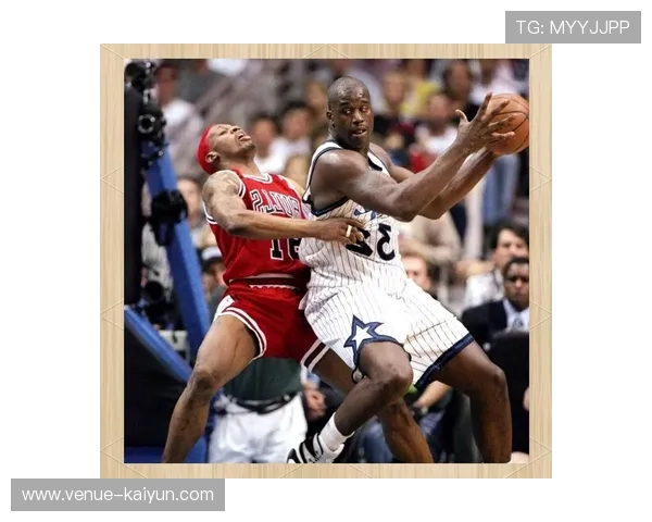 NBA赛场风云再起巨星对决引爆季后赛格局变化全联盟震荡观察